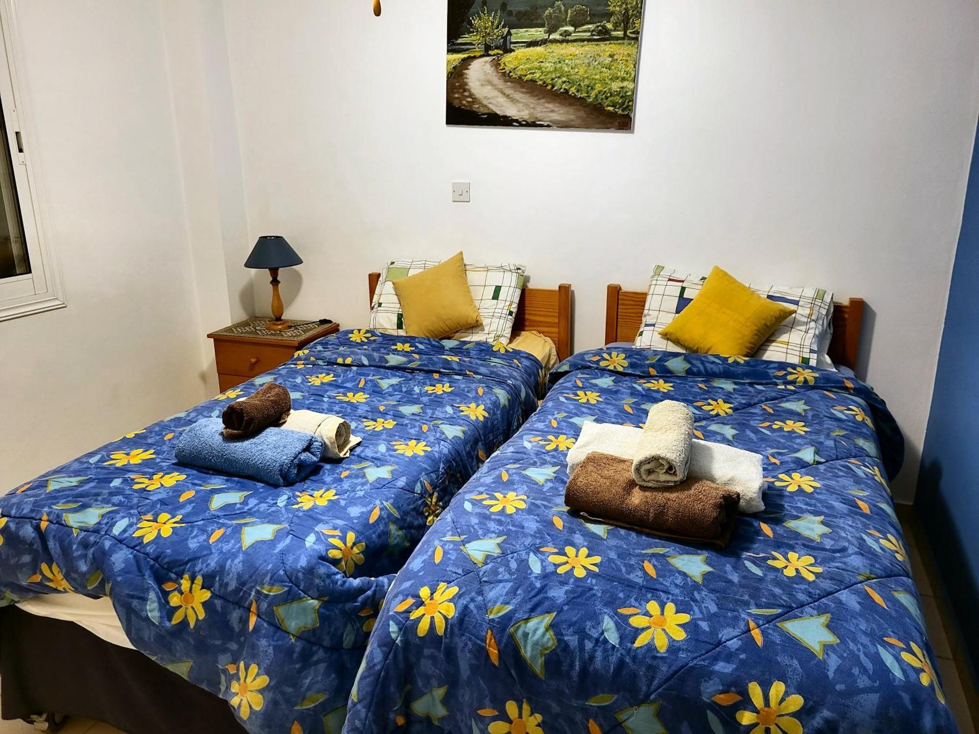 Award-Winning 3-Bedroom Apartment Near Beach Paphos Buitenkant foto