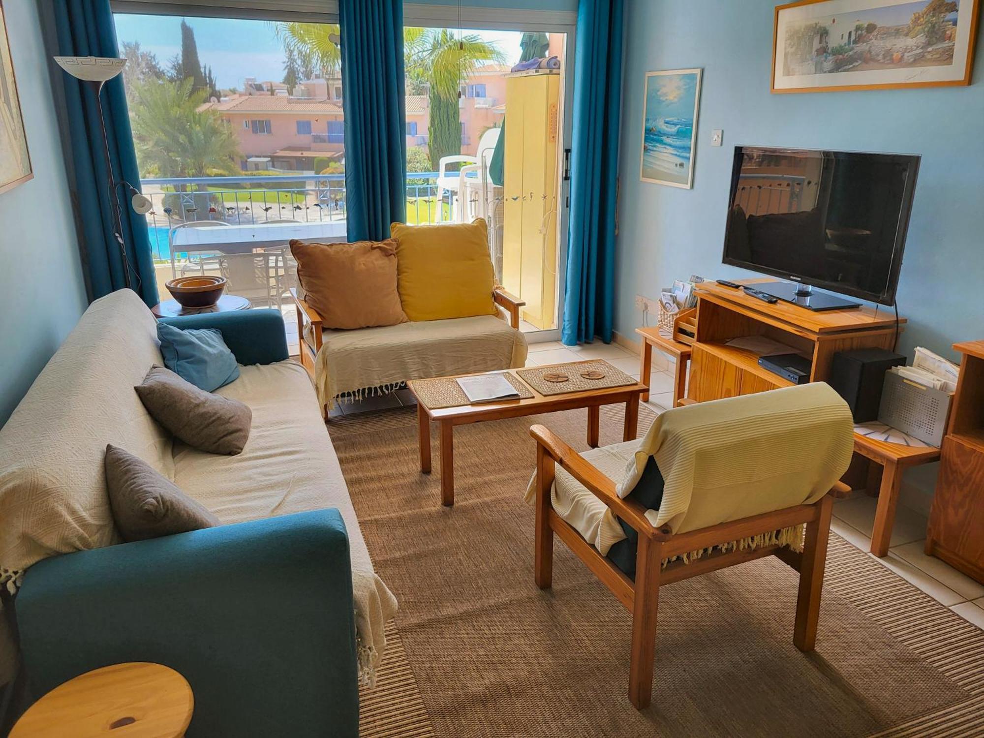 Award-Winning 3-Bedroom Apartment Near Beach Paphos Buitenkant foto